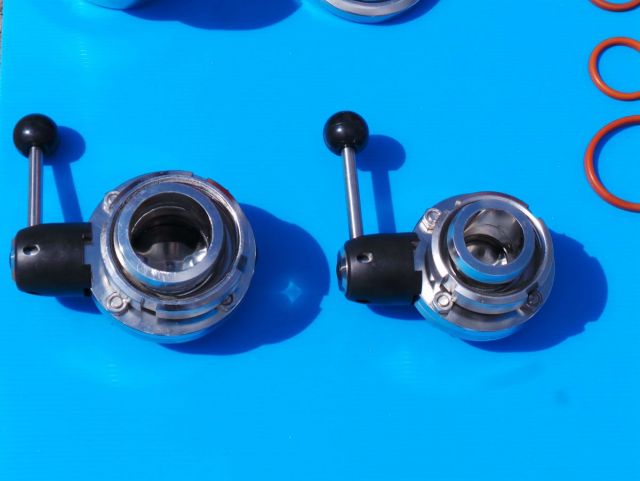 1 x 13.5m³ AISI304 BBT; Warmetauscher; Isolation; 2 bar Druck Innentank CE