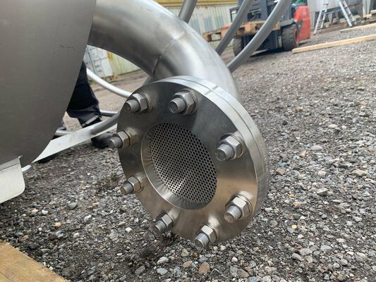 1 x New 15.300L stainless-steel AISI304L vertical mixing tank.