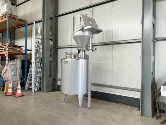 1 x Nieuwe roestvrijstalen verticale mengtank van 1.330L in AISI316L