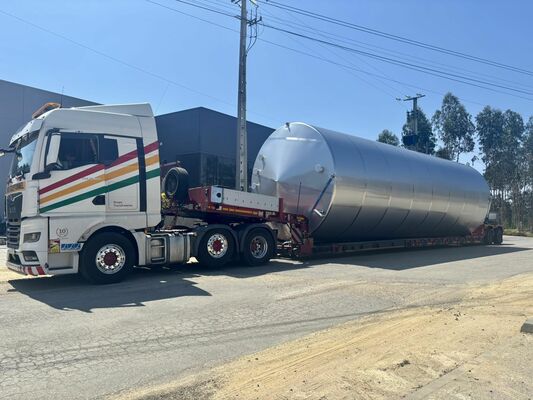 5 x New 150.000L stainless-steel AISI316L vertical storage tank. 4 x New 50.000L stainless-steel AISI304L vertical storage tank. 1 x New 25.000L stainless-steel AISI304L vertical storage tank. 1 x New 450L stainless-steel AISI304L vertical storage tank.
