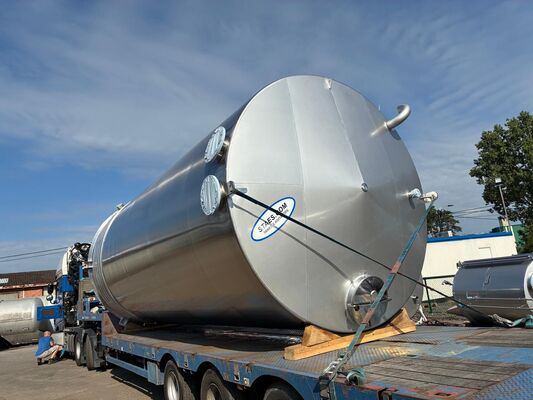 1 x New 50.000L stainless-steel AISI304L vertical storage tank.