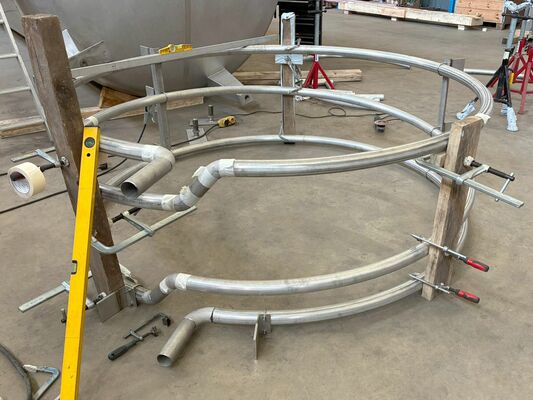 1 x stainless-steel second hand vertical storage tank of 40.000L in stainless-steel AISI 304L