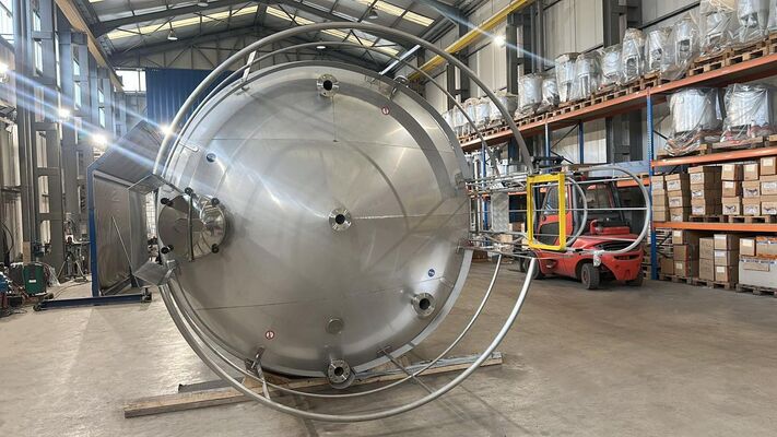 1 x Neuer vertikaler 60.000L Edelstahl AISI304L Lagertank