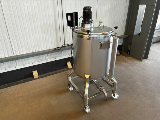 1 x New 300 L vertical stainless-steel AISI 316L mixing tank