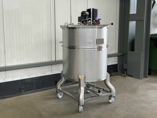 1 x Neuer vertikaler 650L Edelstahl-Mischbehälter aus AISI316L
