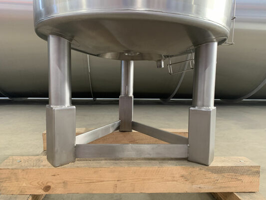 1 x New 120L stainless-steel AISI316L vertical mixing tank.