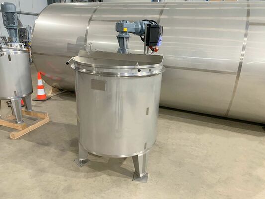 1 x New 1.000L stainless-steel AISI316L vertical mixing tank.