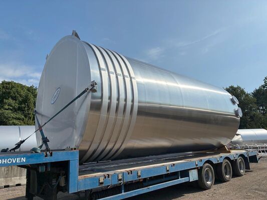 1 x New 50.000L stainless-steel AISI304L vertical storage tank.