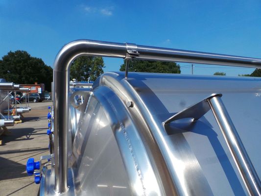 3 x 1.445L AISI304; CCT bier fermentatie tanks; 0.2 bar
