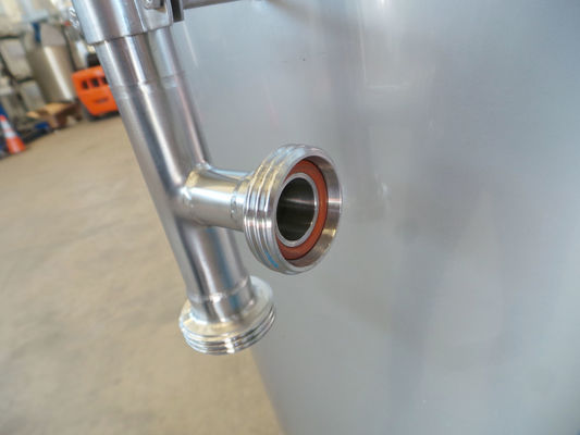 1 x 1.600L : AISI304 BBT helder bier tanks; 3.3 bar PED CE TüV; 10% Rx