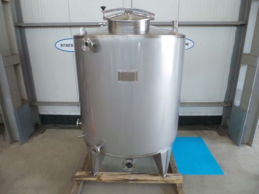 1 x 3.300L AISI 304L single jacketed vertical stainless-steel storage tank