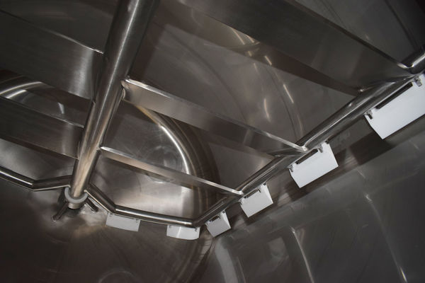 OR170142: 2 x 2450L AISI304L RVS stainless-steel pressure vessels with a working pressure of 3 bar, the tanks are single walled for vertical positioning