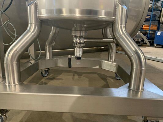 1 x Nieuwe roestvrijstalen verticale mengtank van 300L in AISI316L