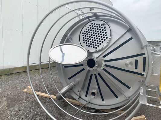 1 x New 15.300L stainless-steel AISI304L vertical mixing tank.