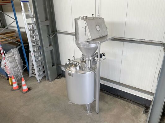 1 x New 1.330L stainless-steel AISI316L vertical mixing tank.