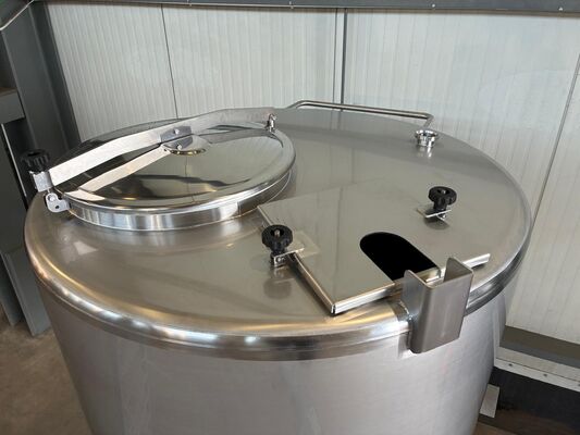 1 x Neuer vertikaler 1.500L Edelstahl AISI316L Lagertank.