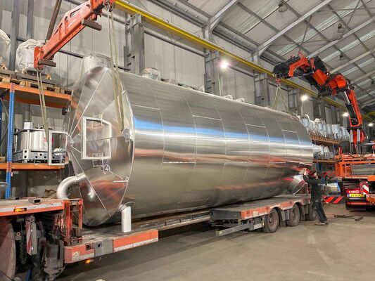 2 x Brand new 50.000L stainless-steel AISI304L vertical storage tanks.