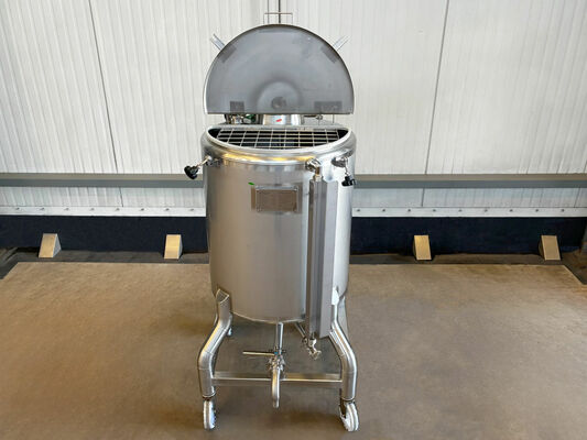 1 x New 300 L vertical stainless-steel AISI 316L mixing tank