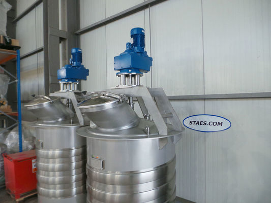 2 x 1.500L AISI316L; Mischbehälter; Wärmetauscher; 1 x Ankerrührer;