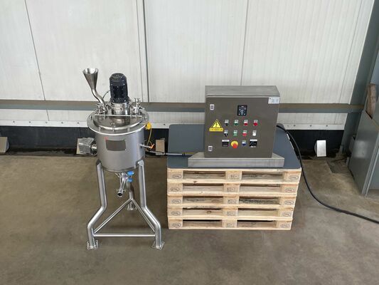 1 x Nieuwe roestvrijstalen verticale mengtank van 50L in AISI316L