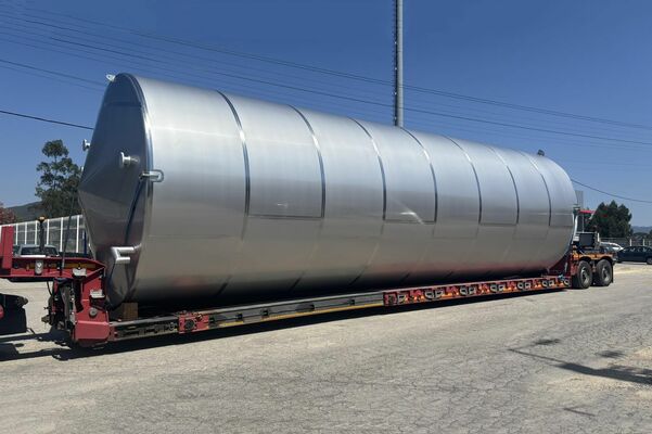 5 x New 150.000L stainless-steel AISI316L vertical storage tank. 4 x New 50.000L stainless-steel AISI304L vertical storage tank. 1 x New 25.000L stainless-steel AISI304L vertical storage tank. 1 x New 450L stainless-steel AISI304L vertical storage tank.