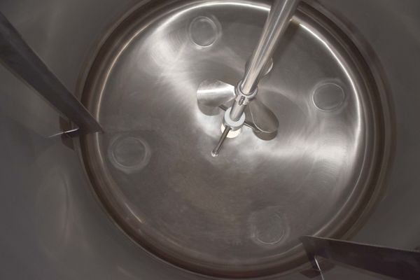 OR171211 - 1 x AISI304L stainless-steel mixing tank with a capacity of 1000L