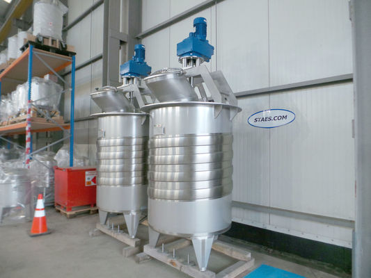 2 x 1.500L AISI316L; Mischbehälter; Wärmetauscher; 1 x Ankerrührer;