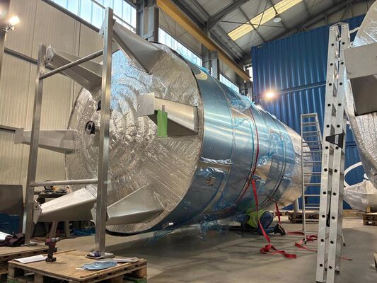 2 x Brand new 50.000L stainless-steel AISI304L vertical storage tanks.