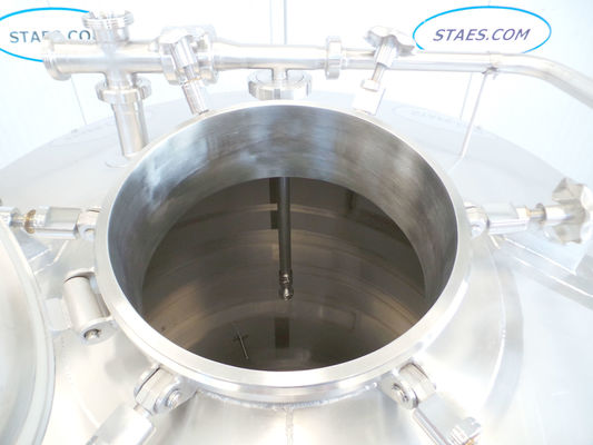 1 x 1.600L : AISI304 BBT helder bier tanks; 3.3 bar PED CE TüV; 10% Rx