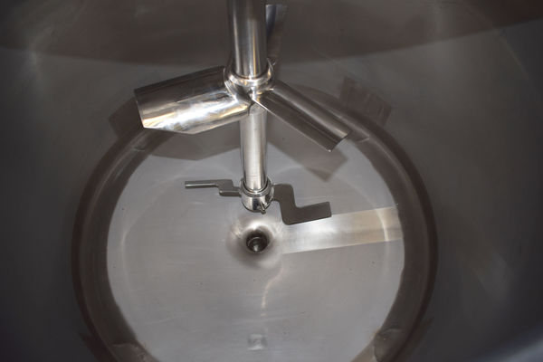 OR171129 - 1 x 200L stainless-steel single skin mixing tank