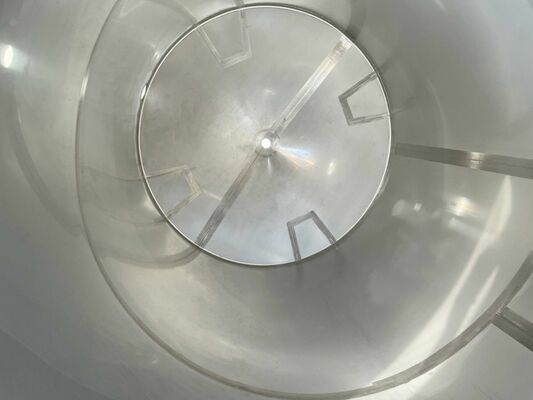 1 x Nieuwe roestvrijstalen verticale opslagtank van 8.100L in AISI316L