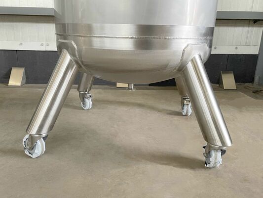 1 x Neue 50-l-Edelstahl-Vertikaldrucktanks aus AISI316L 1 x Neue 150-l-Edelstahl-Vertikaldrucktanks aus AISI316L 1 x Neue 500-l-Edelstahl-Vertikaldrucktanks aus AISI316L