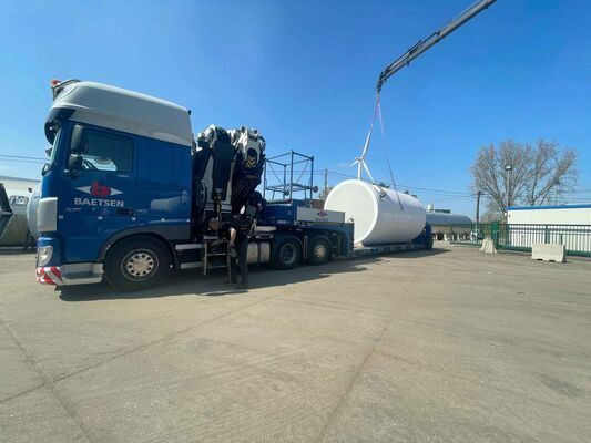 4 x neue vertikale Lagertanks aus polyester mit einem Fassungsvermögen von 42.000L