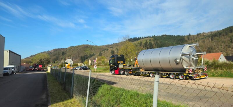 1 x Nieuwe roestvrijstalen verticale opslagtank van 50.000L in AISI304L