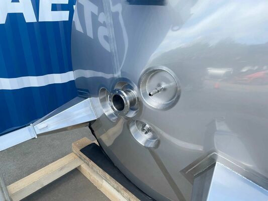 1 x Neuer vertikaler 2.500L Edelstahl AISI316L Lagertank