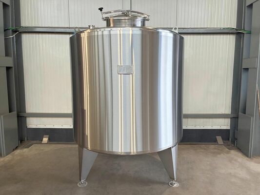 1 x Neuer vertikaler 3.300L Edelstahl AISI316L Lagertank